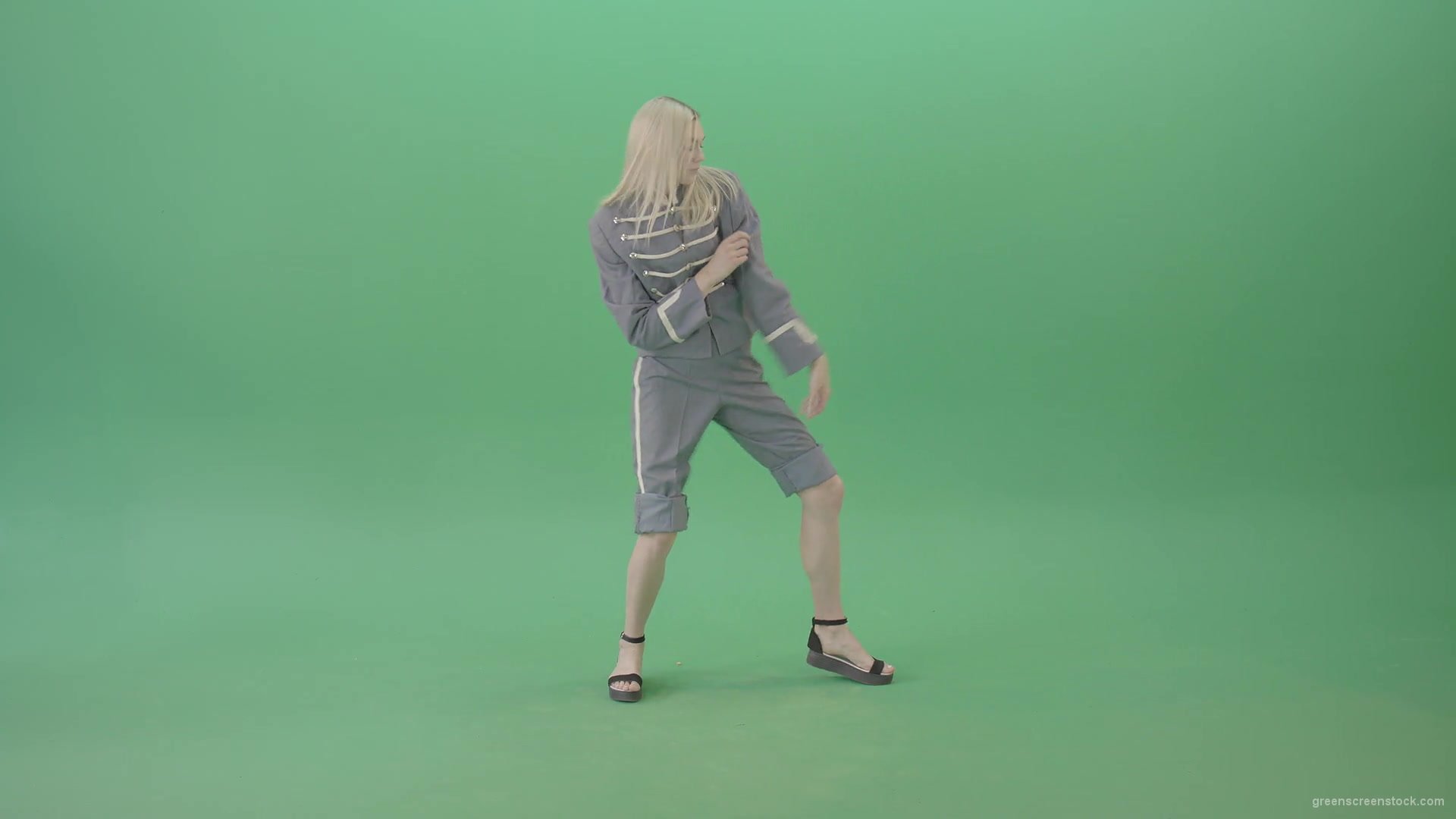 Techno-rave-blonde-girl-dancing-house-chill-isolated-on-green-screen-4K-Video-Footage-1920_008 Green Screen Stock